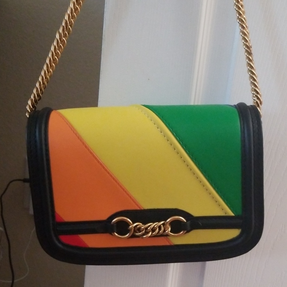 Burberry rainbow link shoulder bag NWT